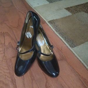 Black Ak Anne Klein shoes